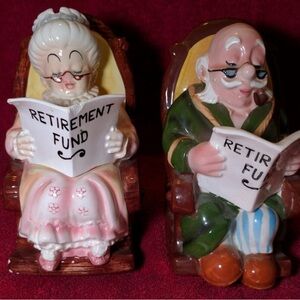 Retirement fund piggy banks vintage left on Figurines